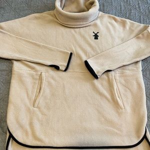 Cozy pullover top by Dutch Bros.